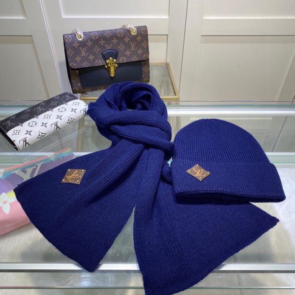 designer,replica,clothing,fake,1:1,lv,luxury,high quality Louis Vuitton hat and scarf classic suit