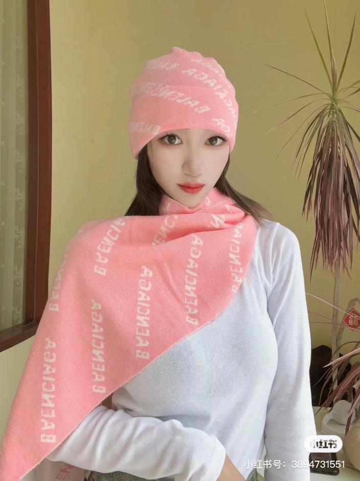 designer,replica,clothing,fake,1:1,lv,luxury,high quality Balenciaga hat scarf set designer,replica,clothing,fake,1:1,lv,luxury,high quality Balenciaga hat scarf set