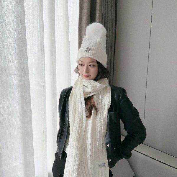 designer,replica,clothing,fake,1:1,lv,luxury,high quality MONCLER Hat and Scarf Classic Set