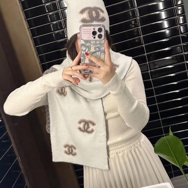 designer,replica,clothing,fake,1:1,lv,luxury,high quality Chanel new hat and scarf set
