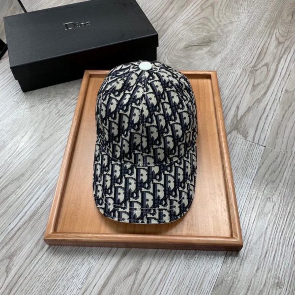 designer,replica,clothing,fake,1:1,lv,luxury,high quality The latest Dior presbyopia model