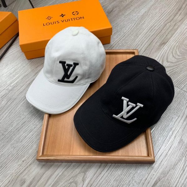 designer,replica,clothing,fake,1:1,lv,luxury,high quality Louis Vuitton embroidery latest styles