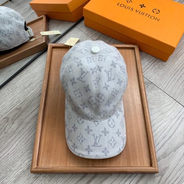 designer,replica,clothing,fake,1:1,lv,luxury,high quality The latest styles of Louis Vuitton denim