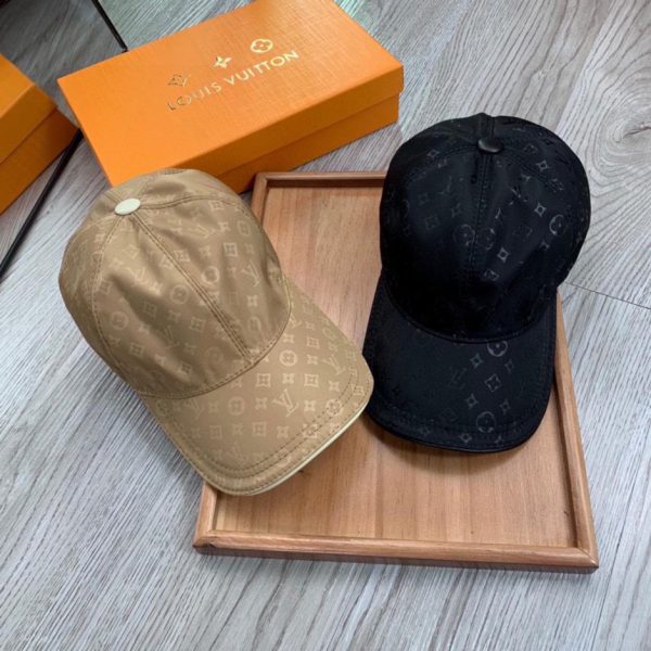 designer,replica,clothing,fake,1:1,lv,luxury,high quality Louis Vuitton embossed small logo latest style
