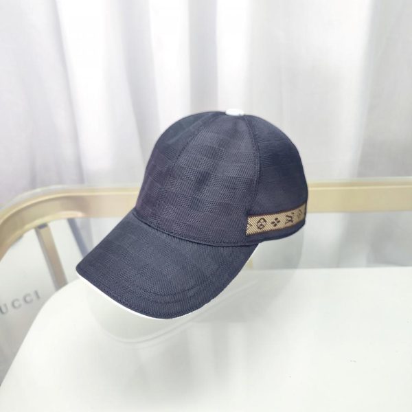 designer,replica,clothing,fake,1:1,lv,luxury,high quality Louis Vuitton classic black matching baseball cap