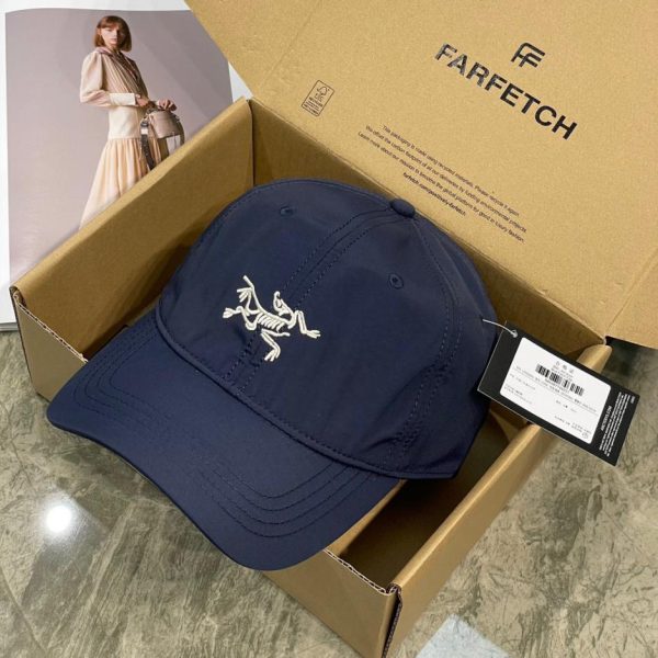 designer,replica,clothing,fake,1:1,lv,luxury,high quality Arcteryx men’s and women’s embroidery logo