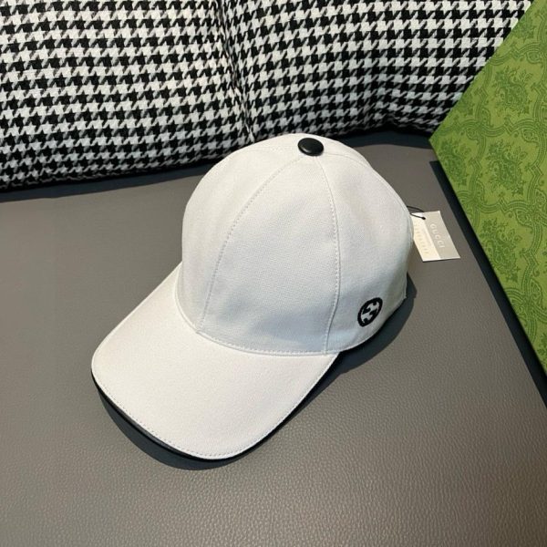 designer,replica,clothing,fake,1:1,lv,luxury,high quality Gucci’s latest baseball cap with double G embroidery