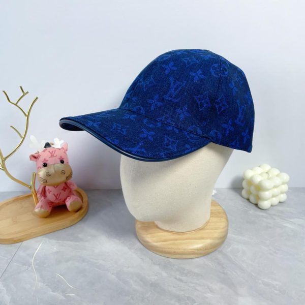 designer,replica,clothing,fake,1:1,lv,luxury,high quality Louis Vuitton large character jacquard latest style