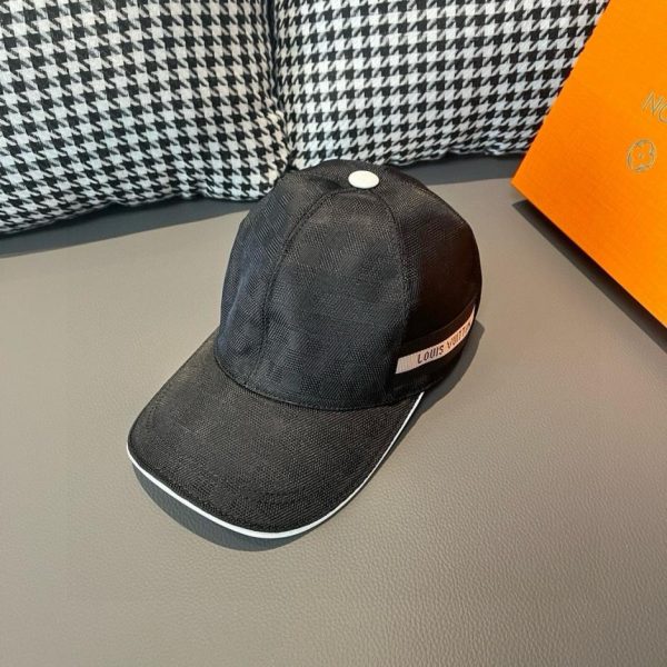designer,replica,clothing,fake,1:1,lv,luxury,high quality Louis Vuitton new baseball cap fabric first layer cowhide