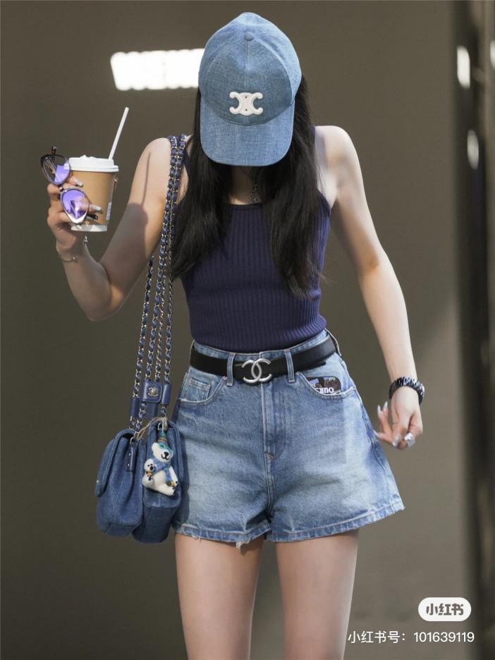 designer,replica,clothing,fake,1:1,lv,luxury,high quality CELINE new Arc de Triomphe embroidered logo denim baseball cap designer,replica,clothing,fake,1:1,lv,luxury,high quality CELINE new Arc de Triomphe embroidered logo denim baseball cap