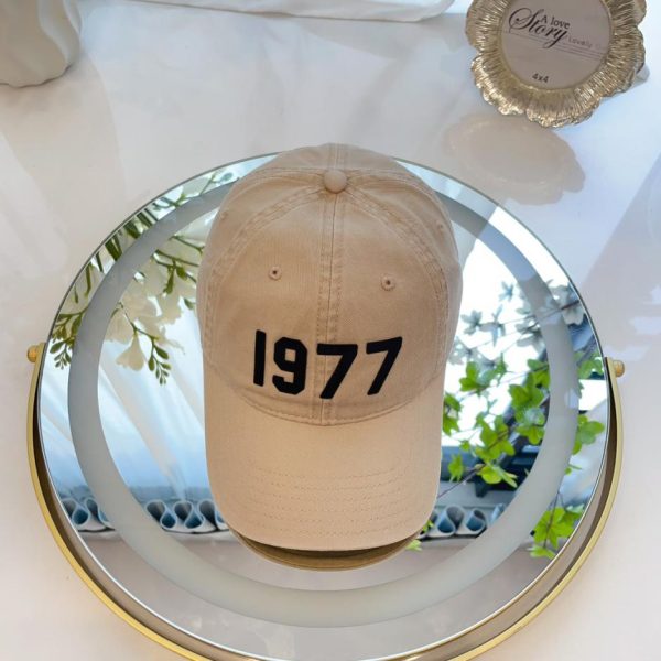 designer,replica,clothing,fake,1:1,lv,luxury,high quality Essentials Frontline Trend 1977 Number Baseball Cap