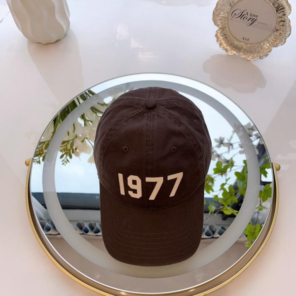 designer,replica,clothing,fake,1:1,lv,luxury,high quality Essentials Frontline Trend 1977 Number Baseball Cap