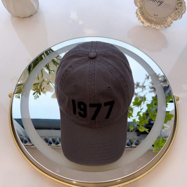 designer,replica,clothing,fake,1:1,lv,luxury,high quality Essentials Frontline Trend 1977 Number Baseball Cap