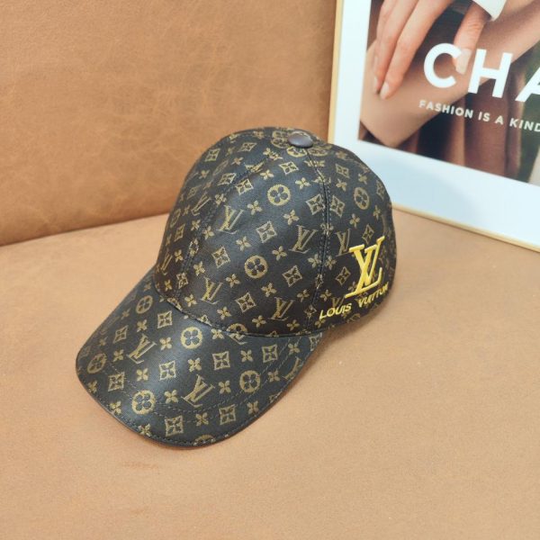 designer,replica,clothing,fake,1:1,lv,luxury,high quality Louis Vuitton embroidered baseball cap
