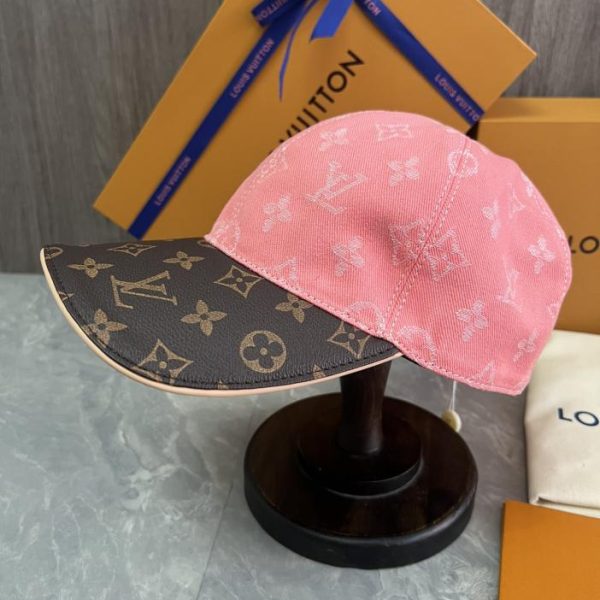 designer,replica,clothing,fake,1:1,lv,luxury,high quality Louis Vuitton new baseball cap