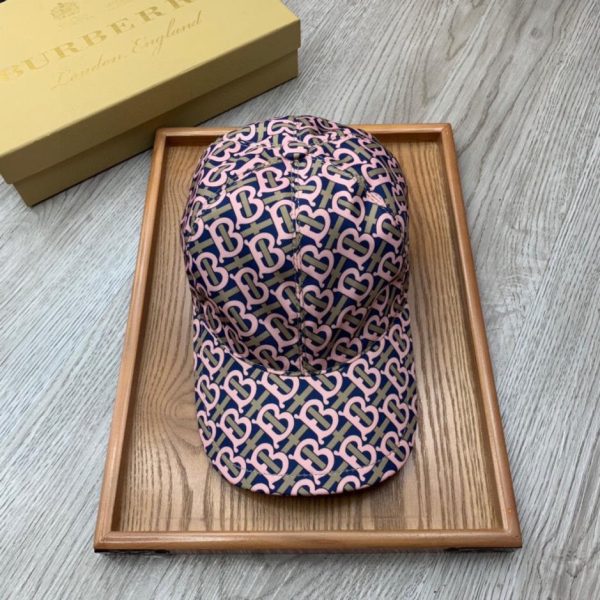 designer,replica,clothing,fake,1:1,lv,luxury,high quality Burberry Tb printed hemming latest style