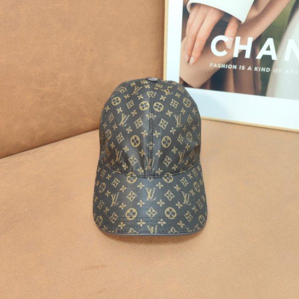 designer,replica,clothing,fake,1:1,lv,luxury,high quality Louis Vuitton baseball cap