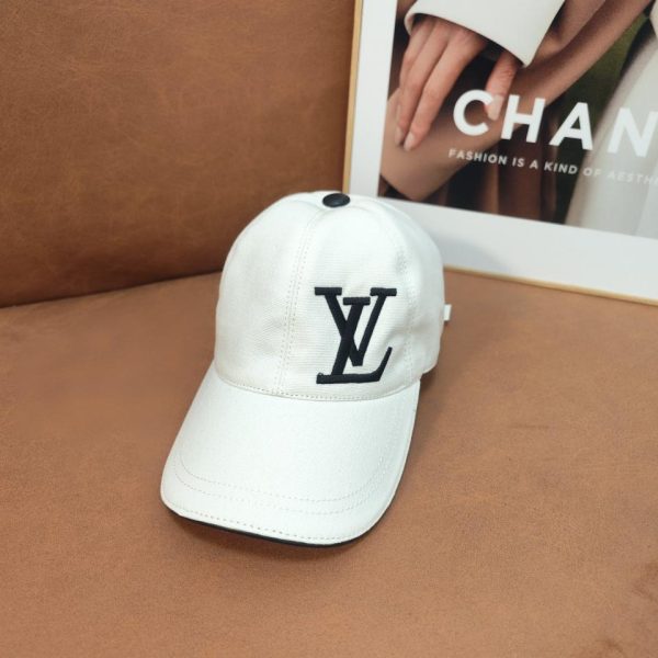 designer,replica,clothing,fake,1:1,lv,luxury,high quality Louis Vuitton embroidered floral baseball cap
