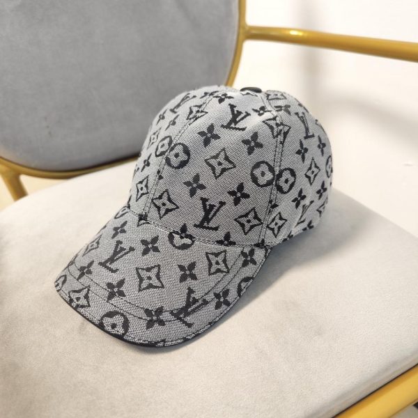 designer,replica,clothing,fake,1:1,lv,luxury,high quality Louis Vuitton baseball cap