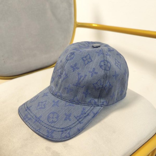 designer,replica,clothing,fake,1:1,lv,luxury,high quality Louis Vuitton baseball cap
