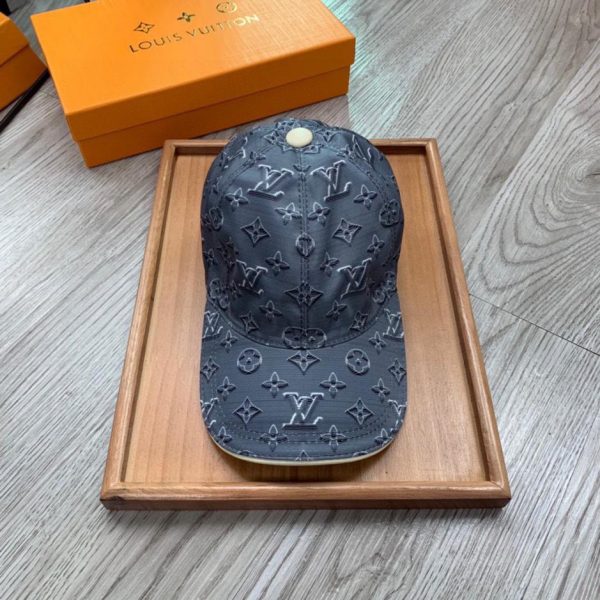 designer,replica,clothing,fake,1:1,lv,luxury,high quality Louis Vuitton latest models