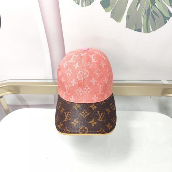 designer,replica,clothing,fake,1:1,lv,luxury,high quality Louis Vuitton pink presbyopic leather baseball cap