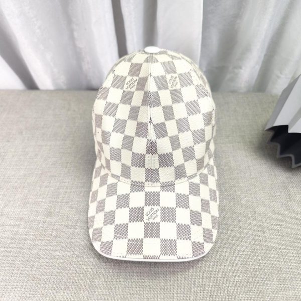 designer,replica,clothing,fake,1:1,lv,luxury,high quality Louis Vuitton old checkered leather hat