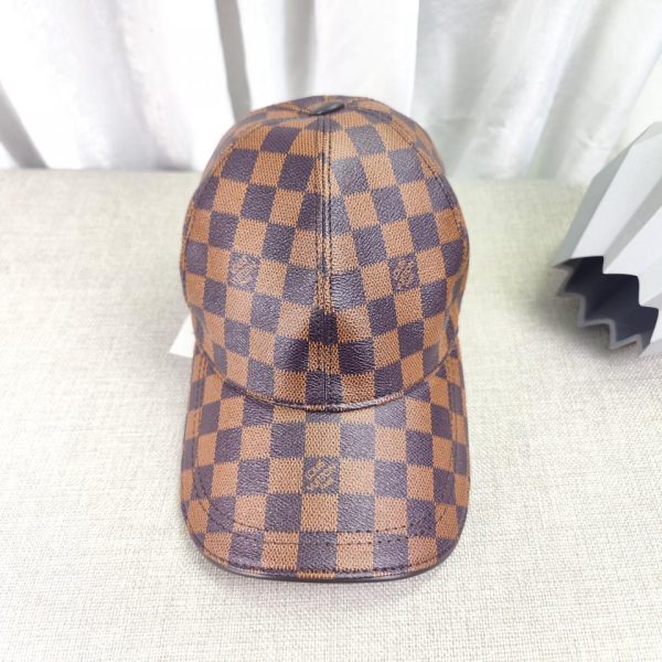 designer,replica,clothing,fake,1:1,lv,luxury,high quality Louis Vuitton old checkered leather hat