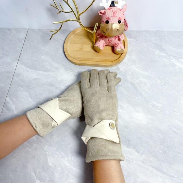 designer,replica,clothing,fake,1:1,lv,luxury,high quality MiuMiu women’s sheepskin gloves