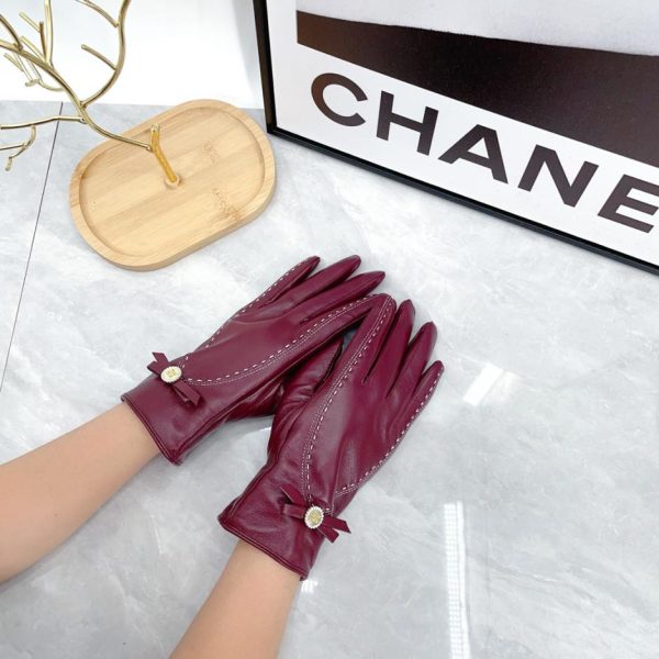 designer,replica,clothing,fake,1:1,lv,luxury,high quality MiuMiu [Top Quality] Women’s new sheepskin gloves with cashmere lining
