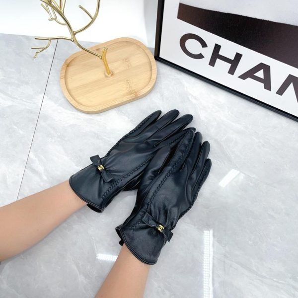 designer,replica,clothing,fake,1:1,lv,luxury,high quality Chanel [Top Quality] Women’s new sheepskin gloves with cashmere lining