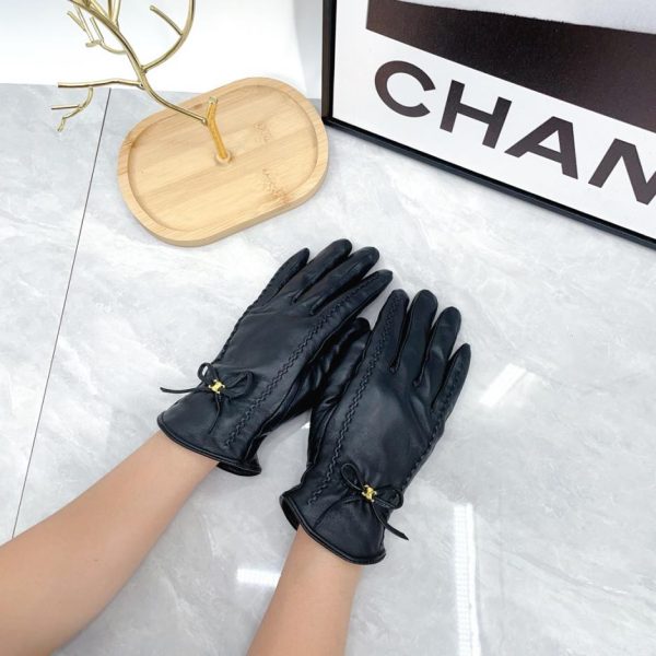 designer,replica,clothing,fake,1:1,lv,luxury,high quality Celine [Top Quality] Women’s new sheepskin gloves with cashmere lining