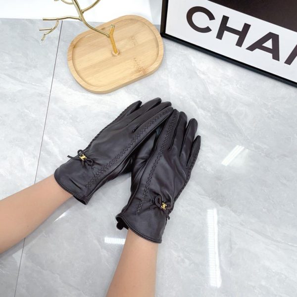 designer,replica,clothing,fake,1:1,lv,luxury,high quality Celine [Top Quality] Women’s new sheepskin gloves with cashmere lining