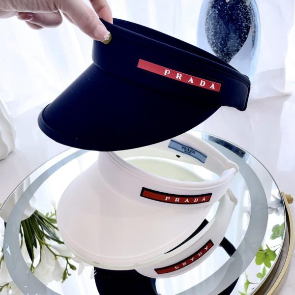 designer,replica,clothing,fake,1:1,lv,luxury,high quality Prada’s new sports-style hollow top hat is the same for men and women
