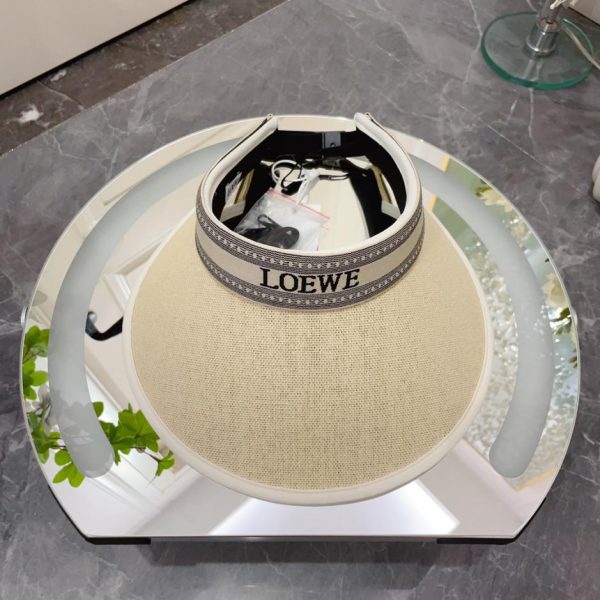 designer,replica,clothing,fake,1:1,lv,luxury,high quality Loewe’s new summer straw double-layer sunscreen hollow top hat