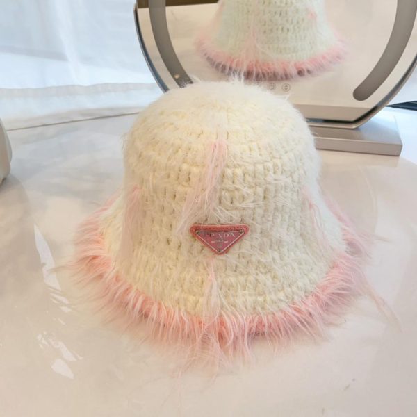 designer,replica,clothing,fake,1:1,lv,luxury,high quality Prada autumn and winter hand hooked tassel fisherman hat knitted hat