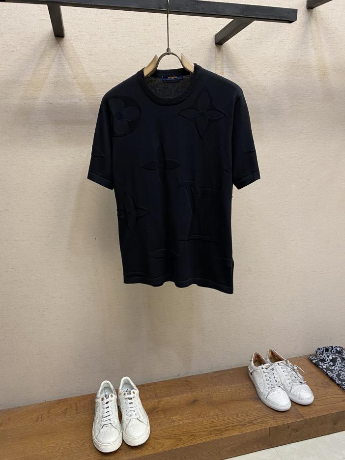 designer,replica,clothing,fake,1:1,lv,luxury,high quality Louis Vuitton Men’s T-Shirt designer,replica,clothing,fake,1:1,lv,luxury,high quality Louis Vuitton Men’s T-Shirt