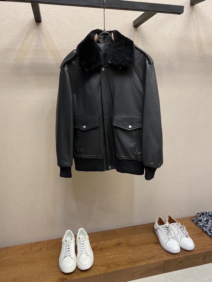 designer,replica,clothing,fake,1:1,lv,luxury,high quality Prada shearling collar leather jacket designer,replica,clothing,fake,1:1,lv,luxury,high quality Prada shearling collar leather jacket