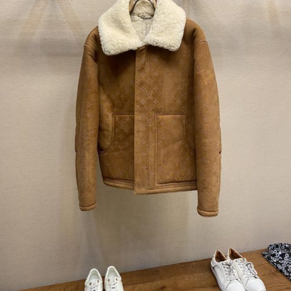 designer,replica,clothing,fake,1:1,lv,luxury,high quality LV fur one-piece jacket