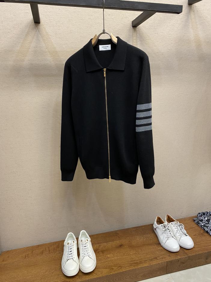 designer,replica,clothing,fake,1:1,lv,luxury,high quality Thom Brown classic knitted cardigan for men and women designer,replica,clothing,fake,1:1,lv,luxury,high quality Thom Brown classic knitted cardigan for men and women