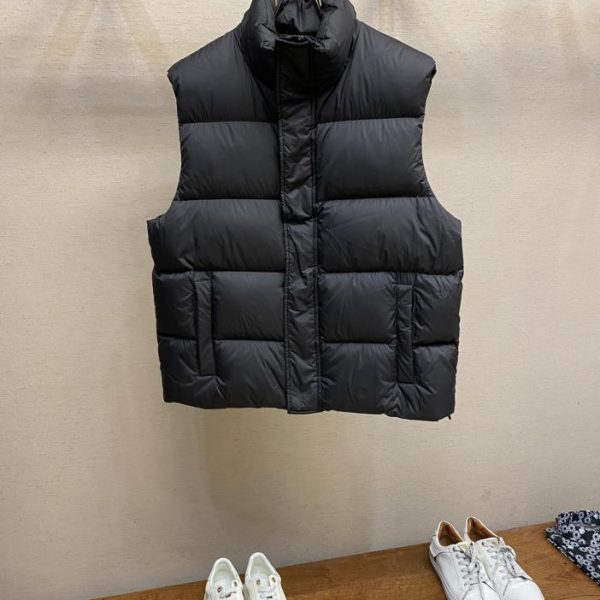 designer,replica,clothing,fake,1:1,lv,luxury,high quality Balenciaga down vest