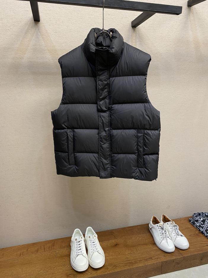 designer,replica,clothing,fake,1:1,lv,luxury,high quality Balenciaga down vest designer,replica,clothing,fake,1:1,lv,luxury,high quality Balenciaga down vest