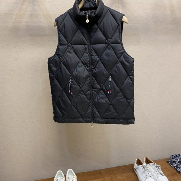 designer,replica,clothing,fake,1:1,lv,luxury,high quality Moncler new down vest