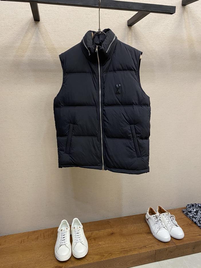 designer,replica,clothing,fake,1:1,lv,luxury,high quality AMI vest down jacket designer,replica,clothing,fake,1:1,lv,luxury,high quality AMI vest down jacket