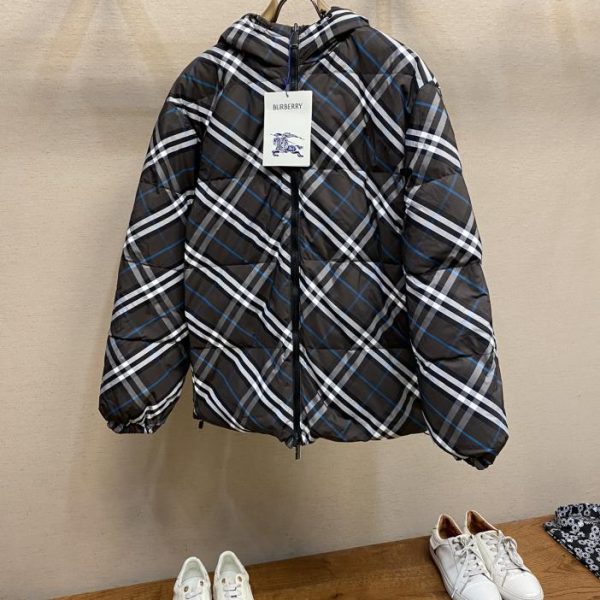 designer,replica,clothing,fake,1:1,lv,luxury,high quality Burberry double-sided plaid down jacket