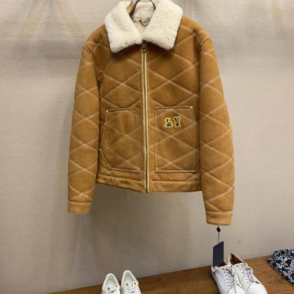 designer,replica,clothing,fake,1:1,lv,luxury,high quality LV new fur jacket