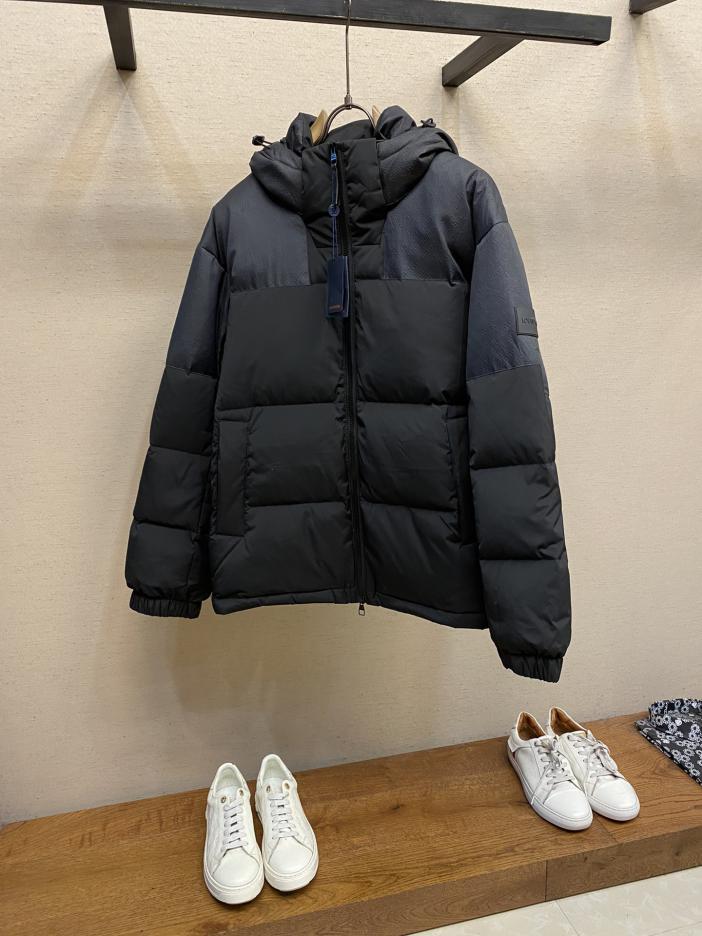 designer,replica,clothing,fake,1:1,lv,luxury,high quality LV embossed down jacket designer,replica,clothing,fake,1:1,lv,luxury,high quality LV embossed down jacket
