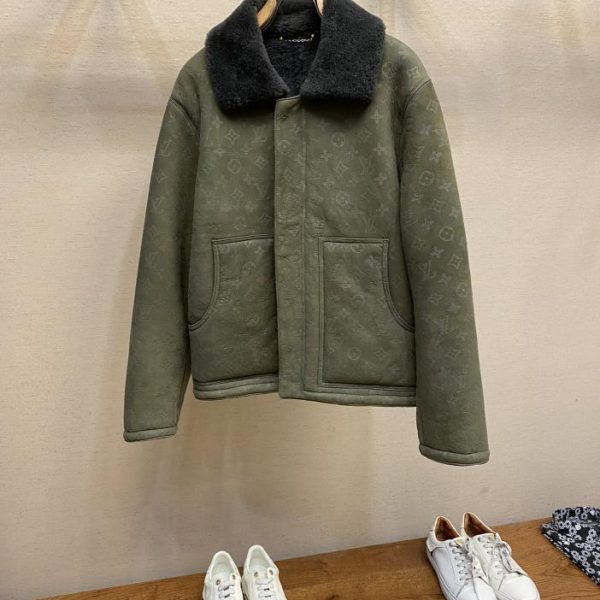 designer,replica,clothing,fake,1:1,lv,luxury,high quality LV fur one jacket with