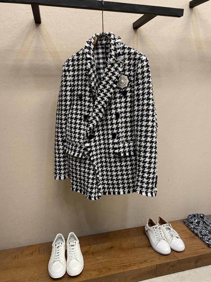 designer,replica,clothing,fake,1:1,lv,luxury,high quality BALMANIN houndstooth emblem jacket, same style for men and women designer,replica,clothing,fake,1:1,lv,luxury,high quality BALMANIN houndstooth emblem jacket, same style for men and women