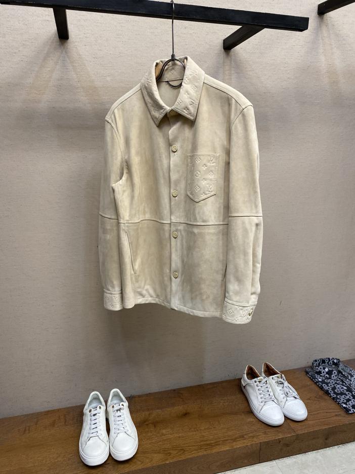 designer,replica,clothing,fake,1:1,lv,luxury,high quality LV letter LOGO suede shirt designer,replica,clothing,fake,1:1,lv,luxury,high quality LV letter LOGO suede shirt